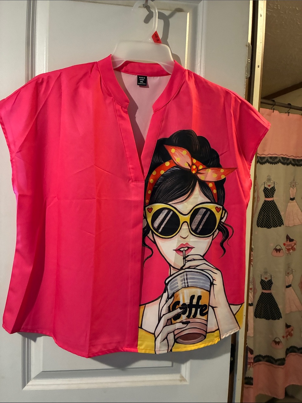 SHEIN Hot Pink Girls' Graphic Top with Sunglasses Girl